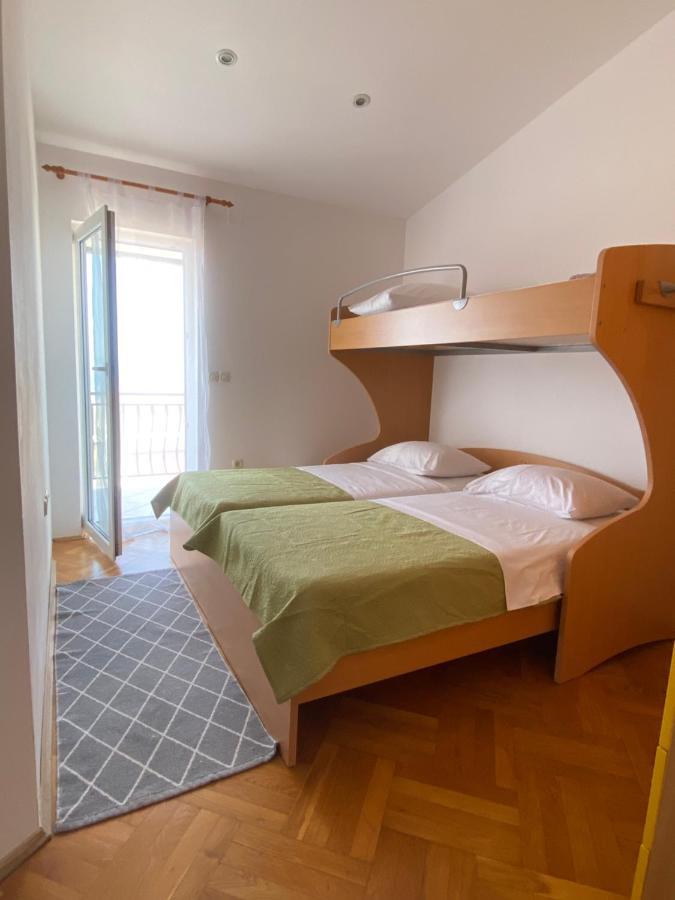 Apartmani Niks Makarska Exterior photo